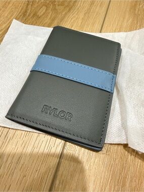 Rylor pocket organizer